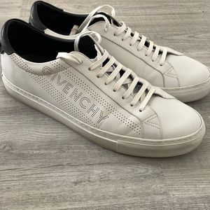 Givenchy men’s sneakers